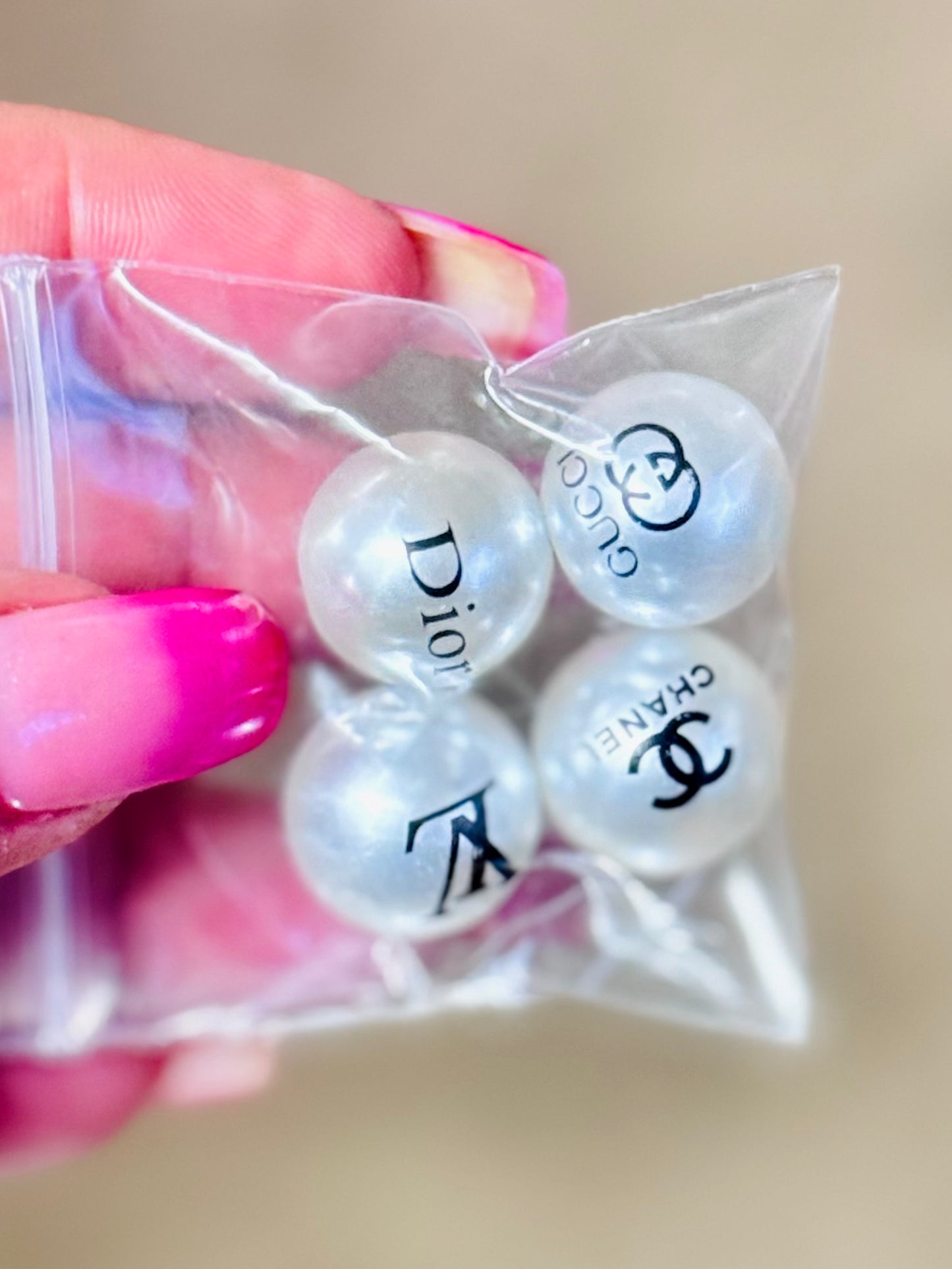 16mm Beads